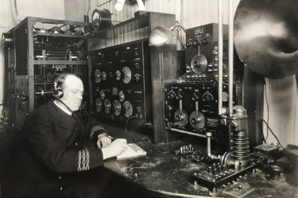 «Кто в море не бывал...» Радиотехнической разведке России 70 лет