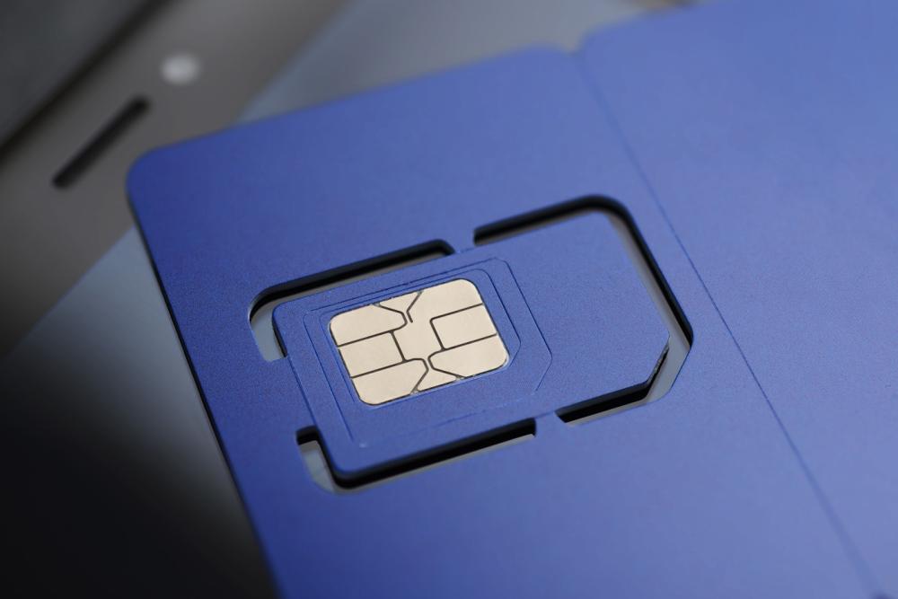На «Госуслугах» можно установить самозапрет на оформление SIM‑карт